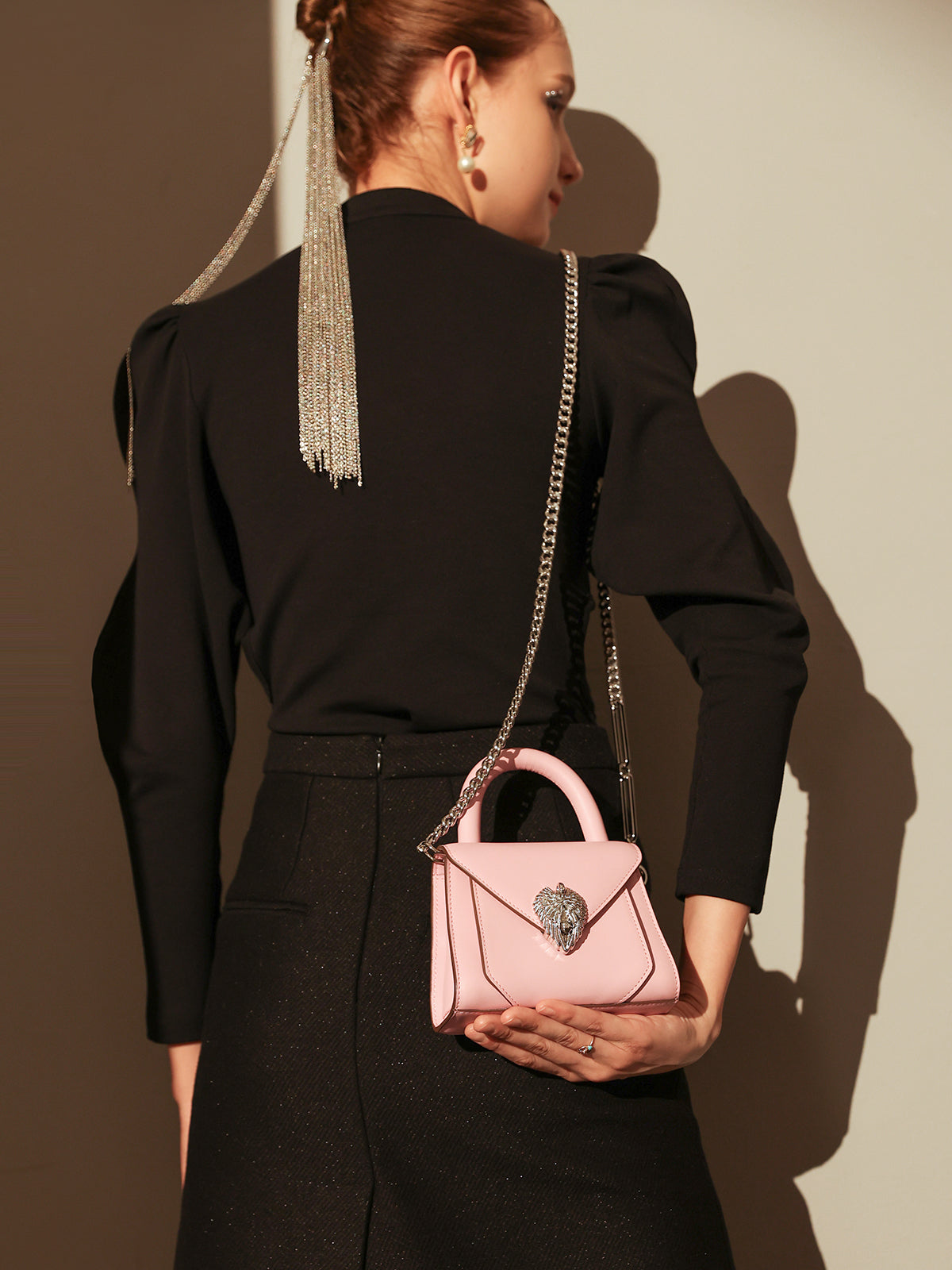 Avant Garde Silver Chain Strap Leather Top Handle Bag - Pink