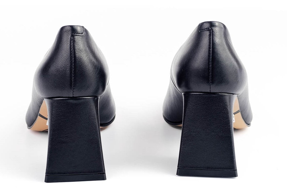 Bosccolo Womens Pumps - Black