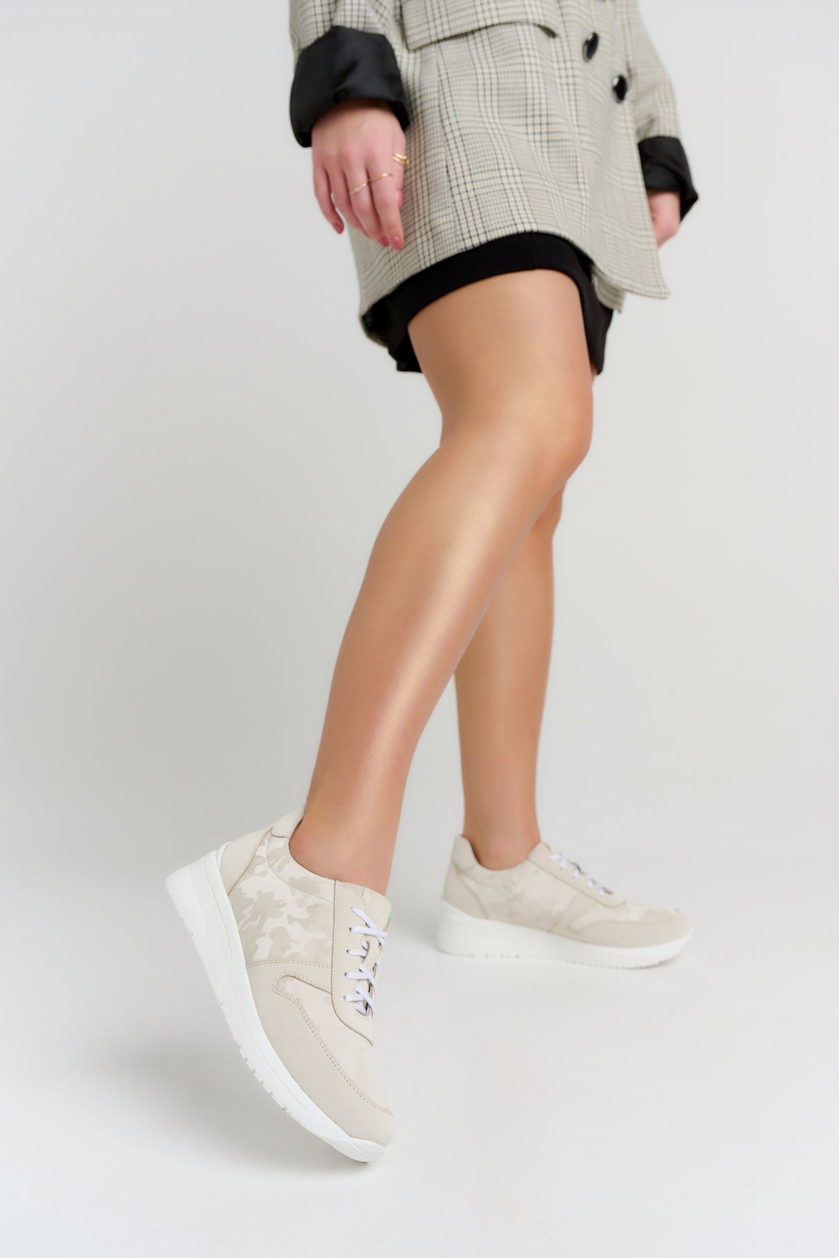 Bosccolo Womens Sneakers - Beige Camouflage