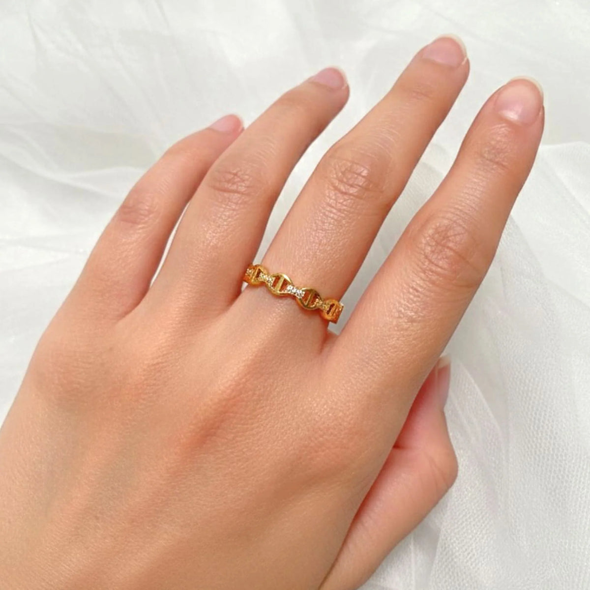 Bullion Gold Mariner Link Ring In Gold