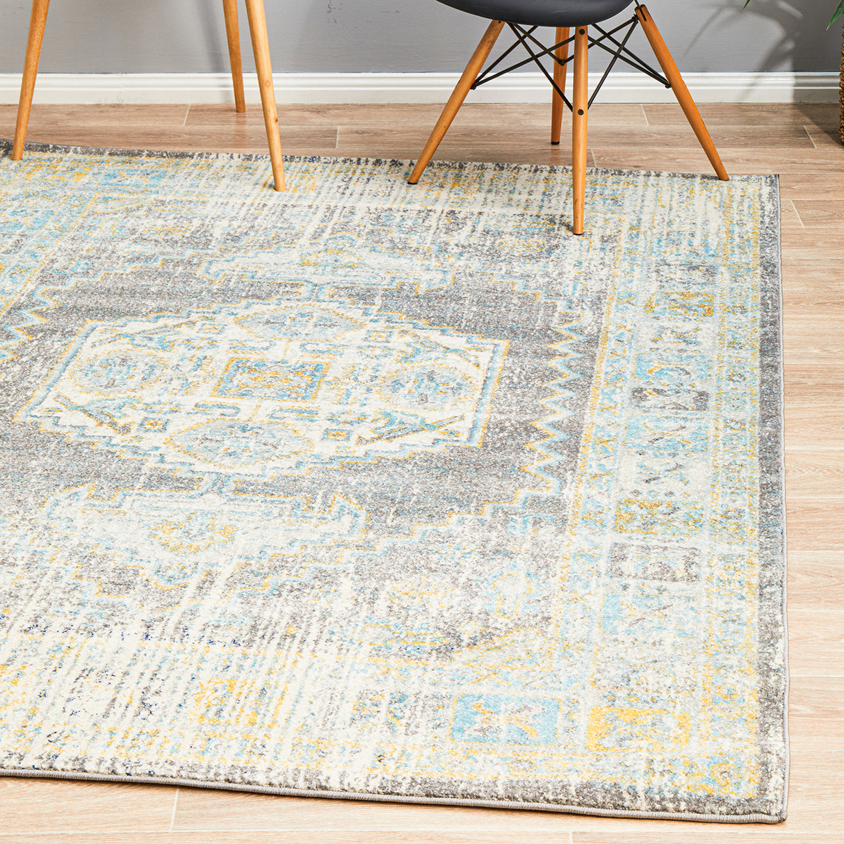 Century 944 Grey Rug