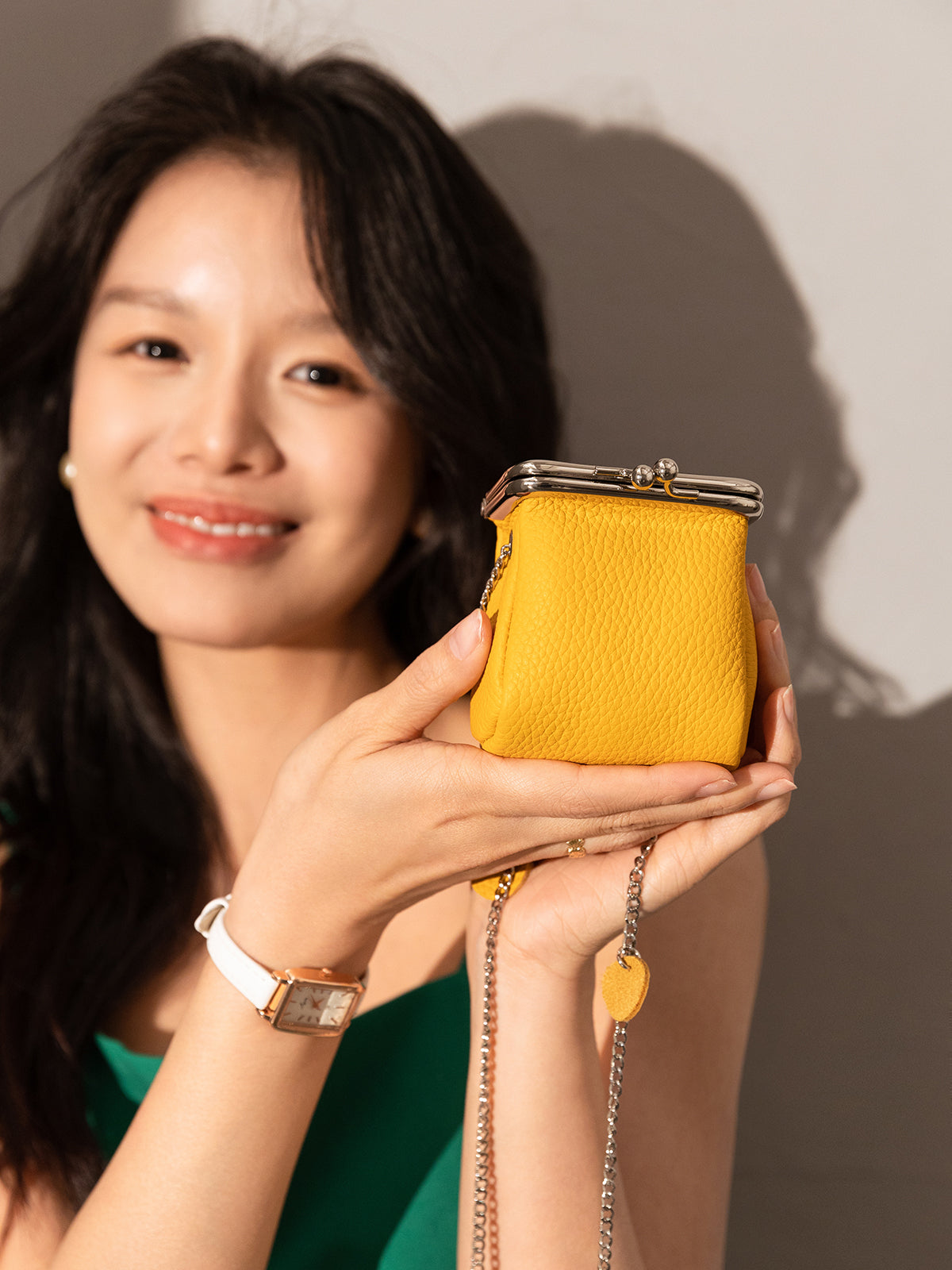 Modern Ball Clasp Wallet with Adjustable Chain Strap - Yellow