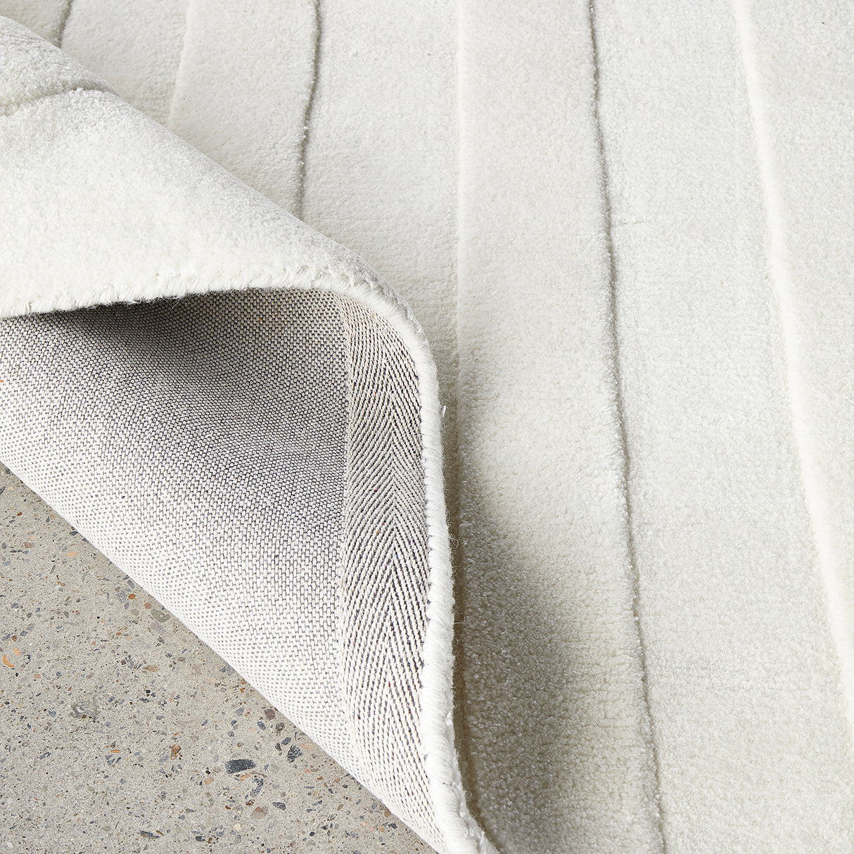 Summit Trail White Rug