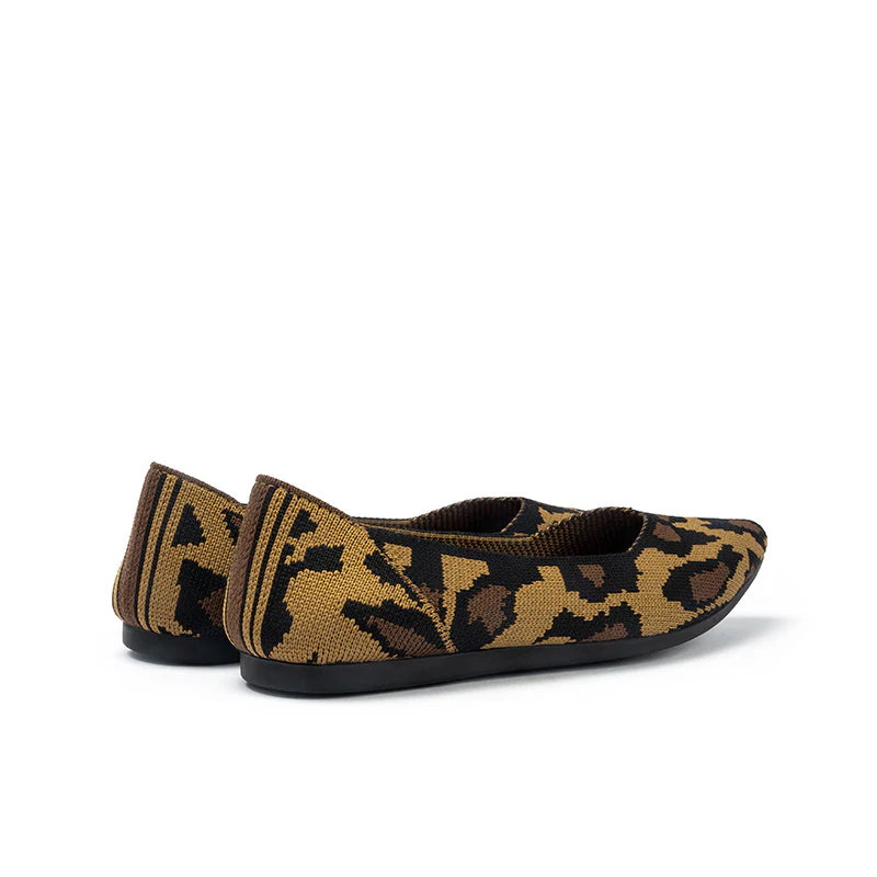 Leopard Print Pointed Toe Work Shoes - Tan