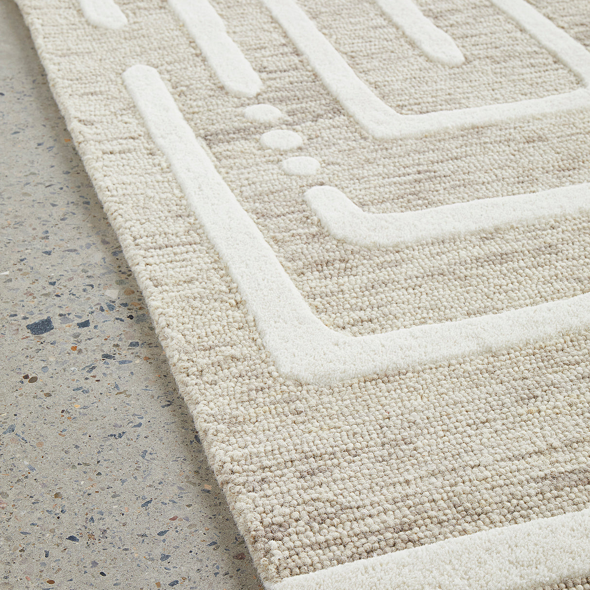 Summit Maze Linen Rug