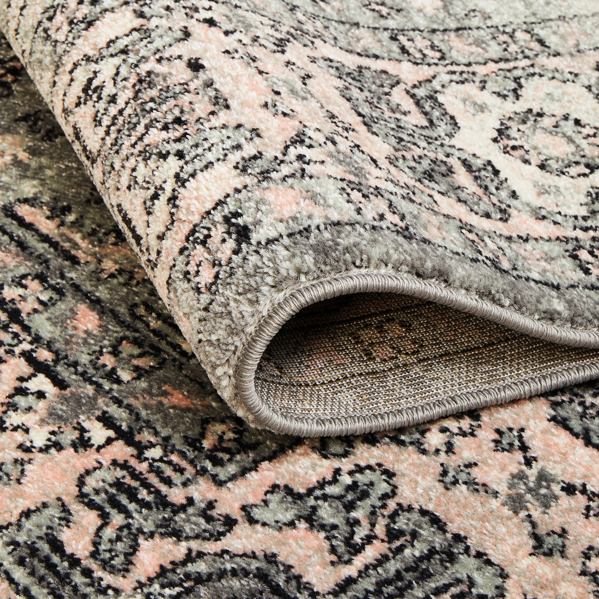 Avenue 703 Grey Rug