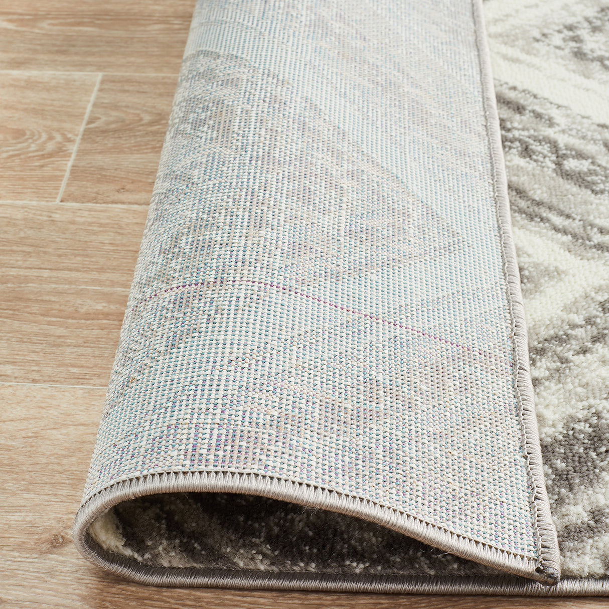 Metro 616 Silver Rug