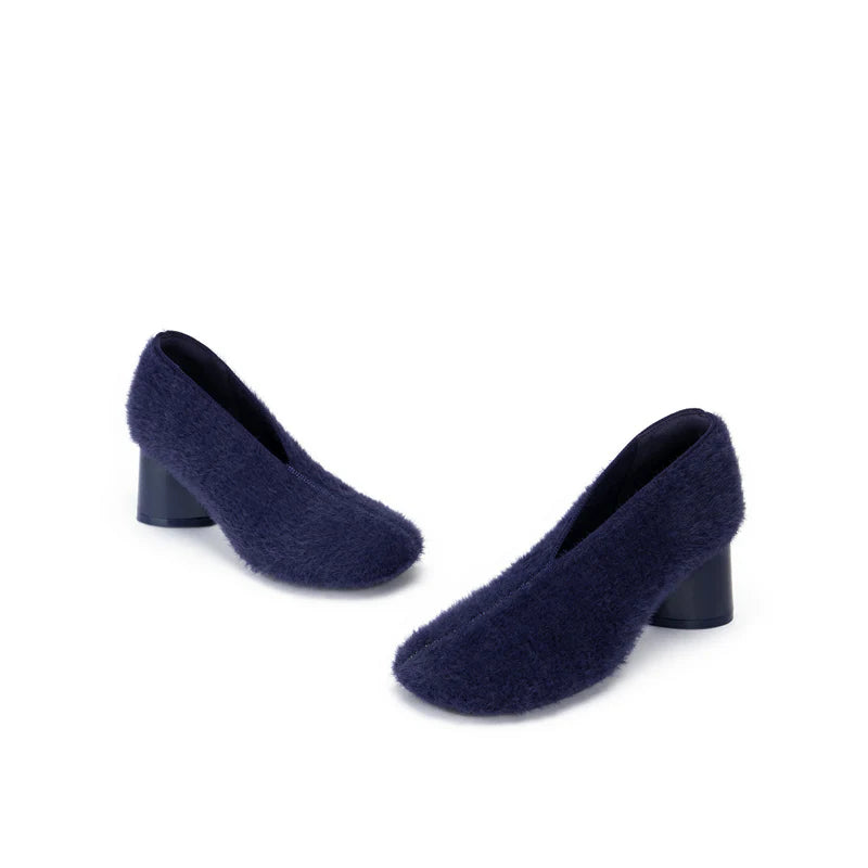 Fuzzy Round Toe Block Heel Pumps - Navy