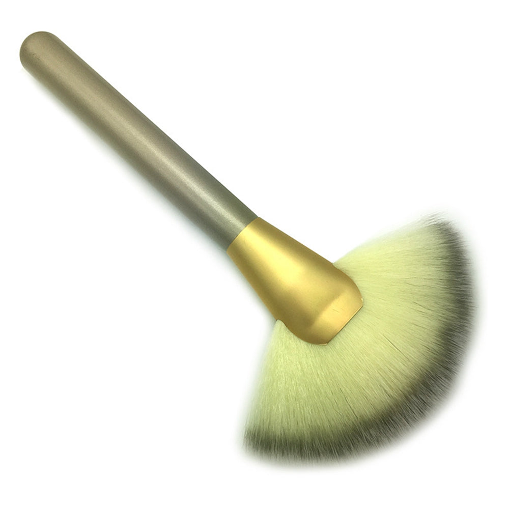 Flat Fan Brush Professional Fiber Makeup Brush Define Bronzer Illuminator - Champagne