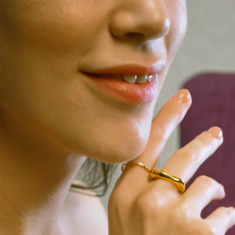 Bullion Gold Flat Face Ring in Gold