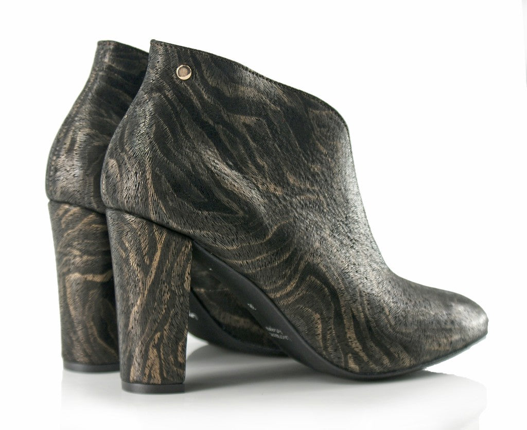 Bosccolo Womens Heel Boots Zebra - Black