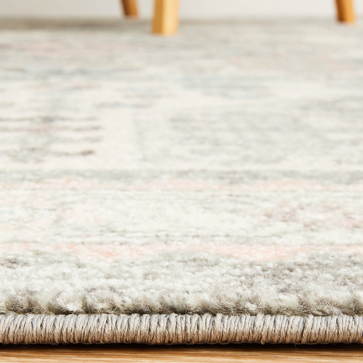 Avenue 704 Silver Rug