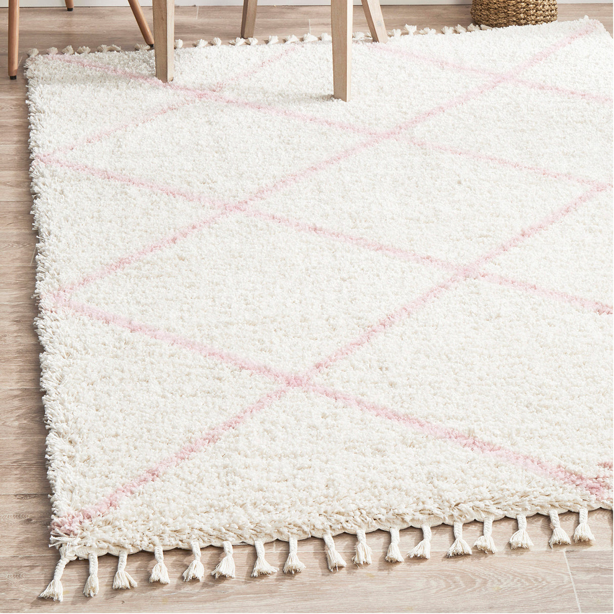 Saffron 22 Pink Rug