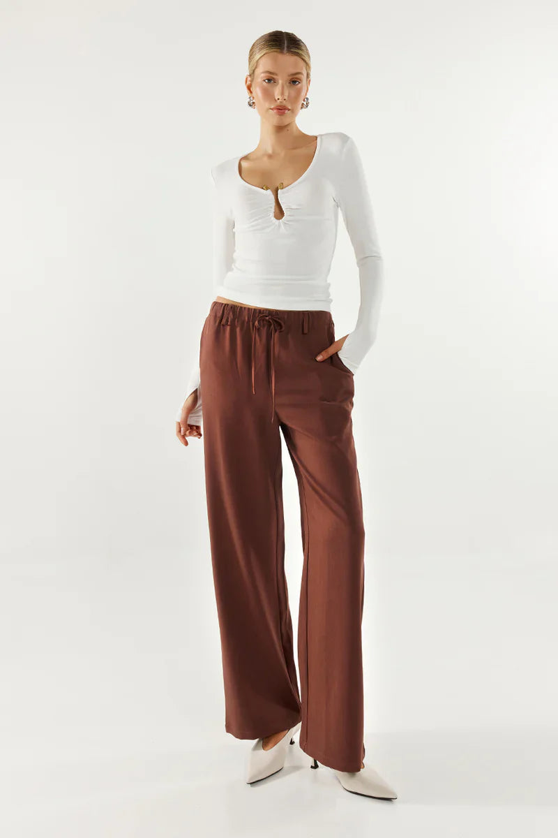 Madison The Label Leanne Long Sleeve Top - White