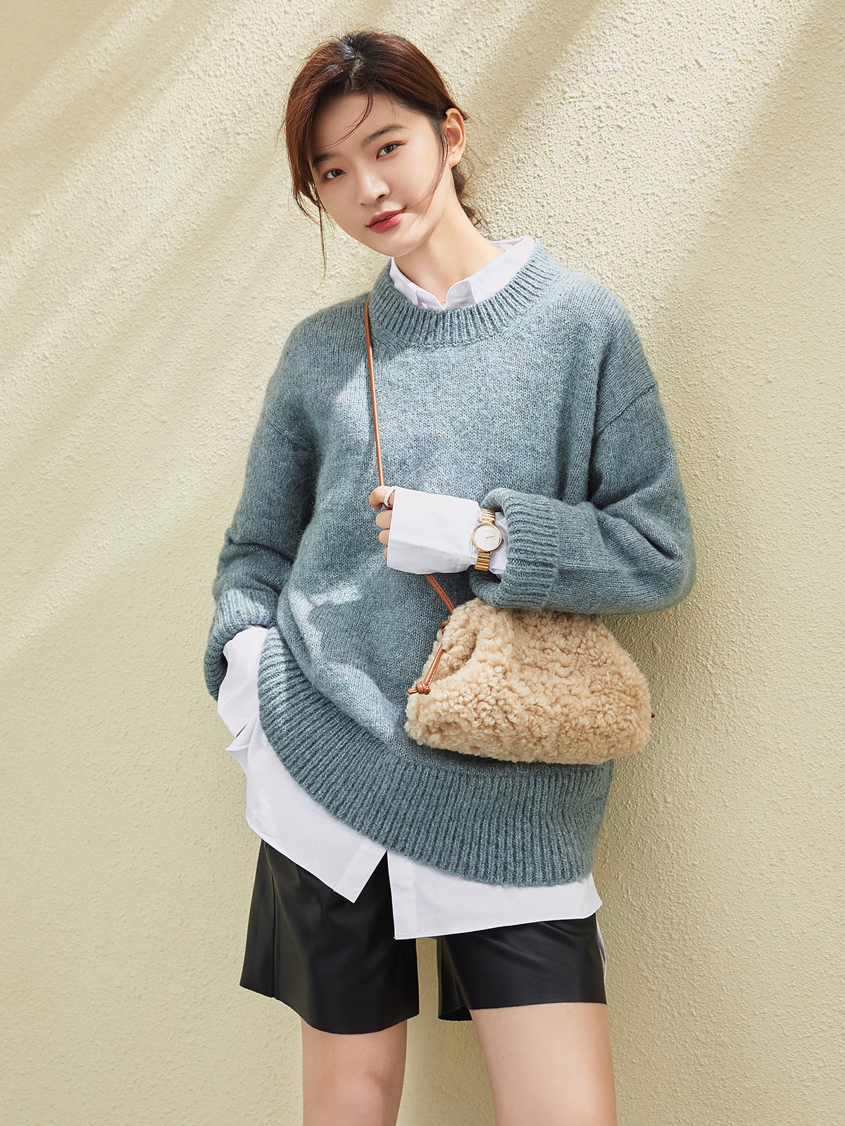 Cream Lambswool Dumpling Shoulder Bag - Cream