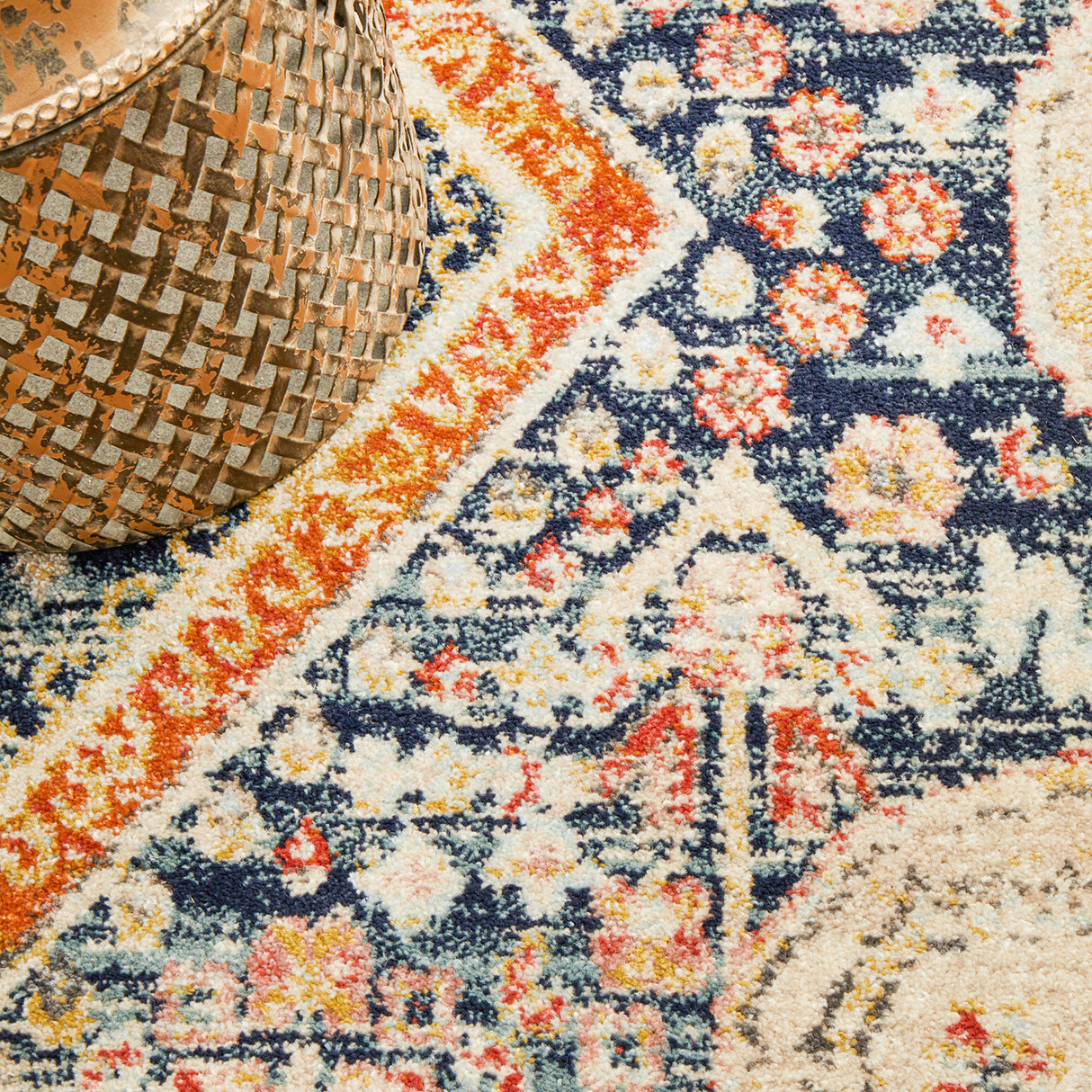 Legacy 863 Navy Round Rug