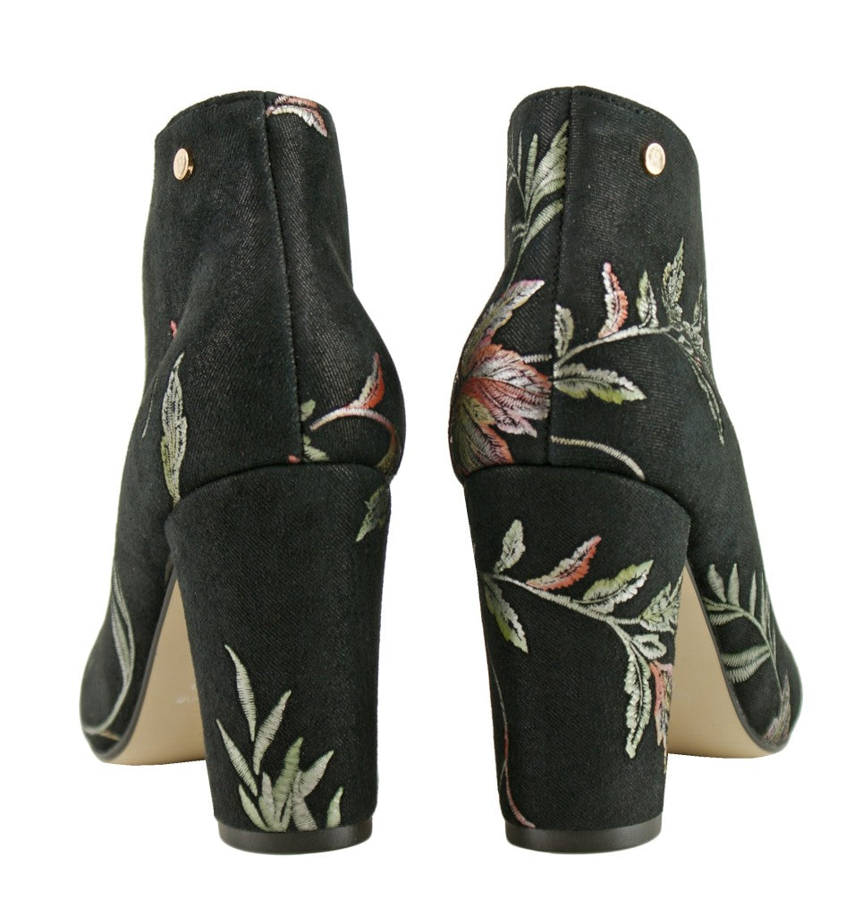 Bosccolo Womens Boots - Leaves Black