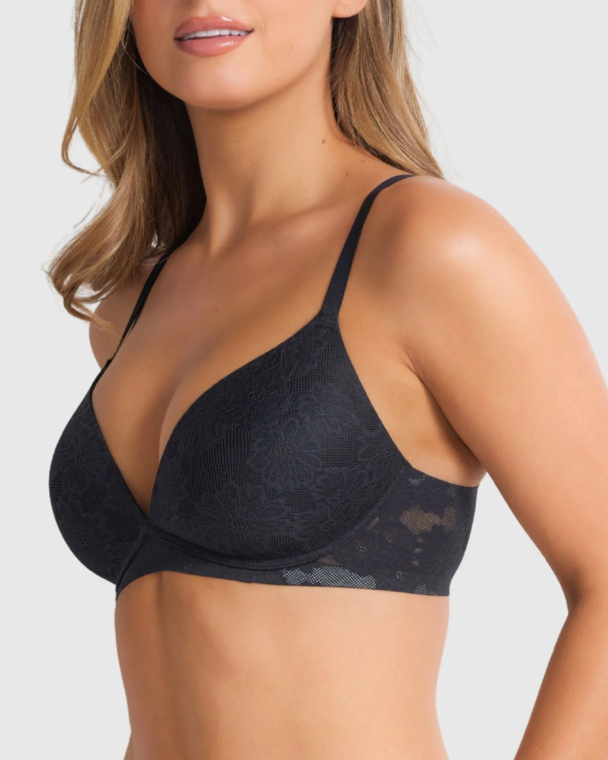 Weightless Wireless Plunge Bra