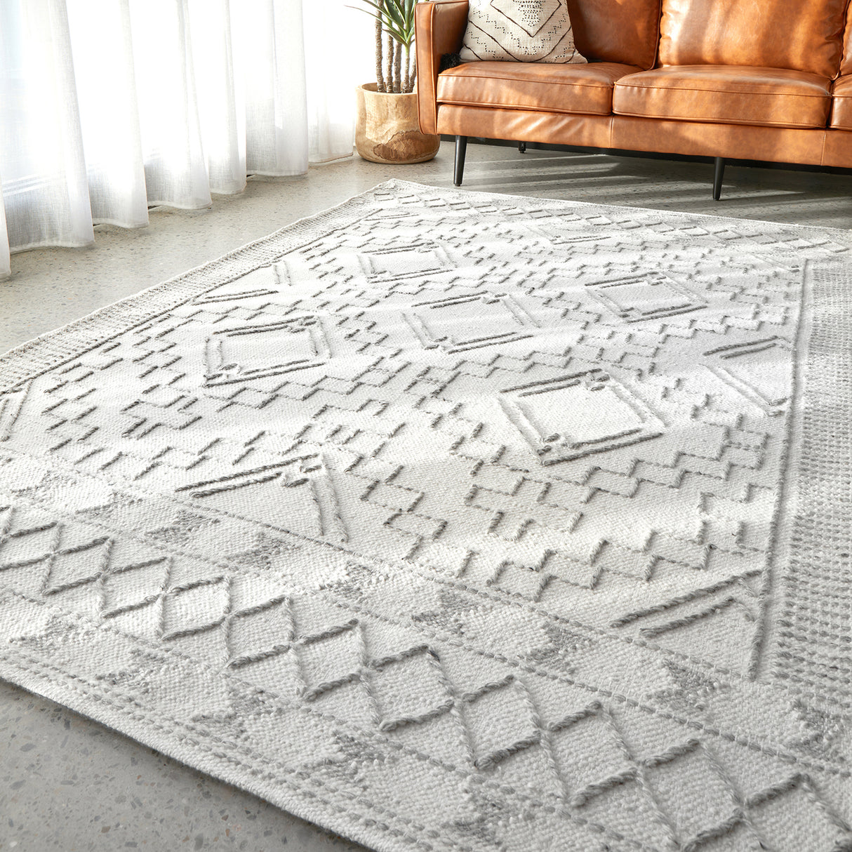 Hudson 802 Ivory Rug