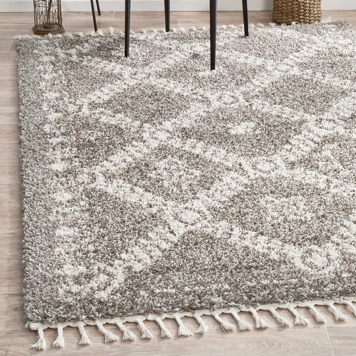 Saffron 33 Grey Rug
