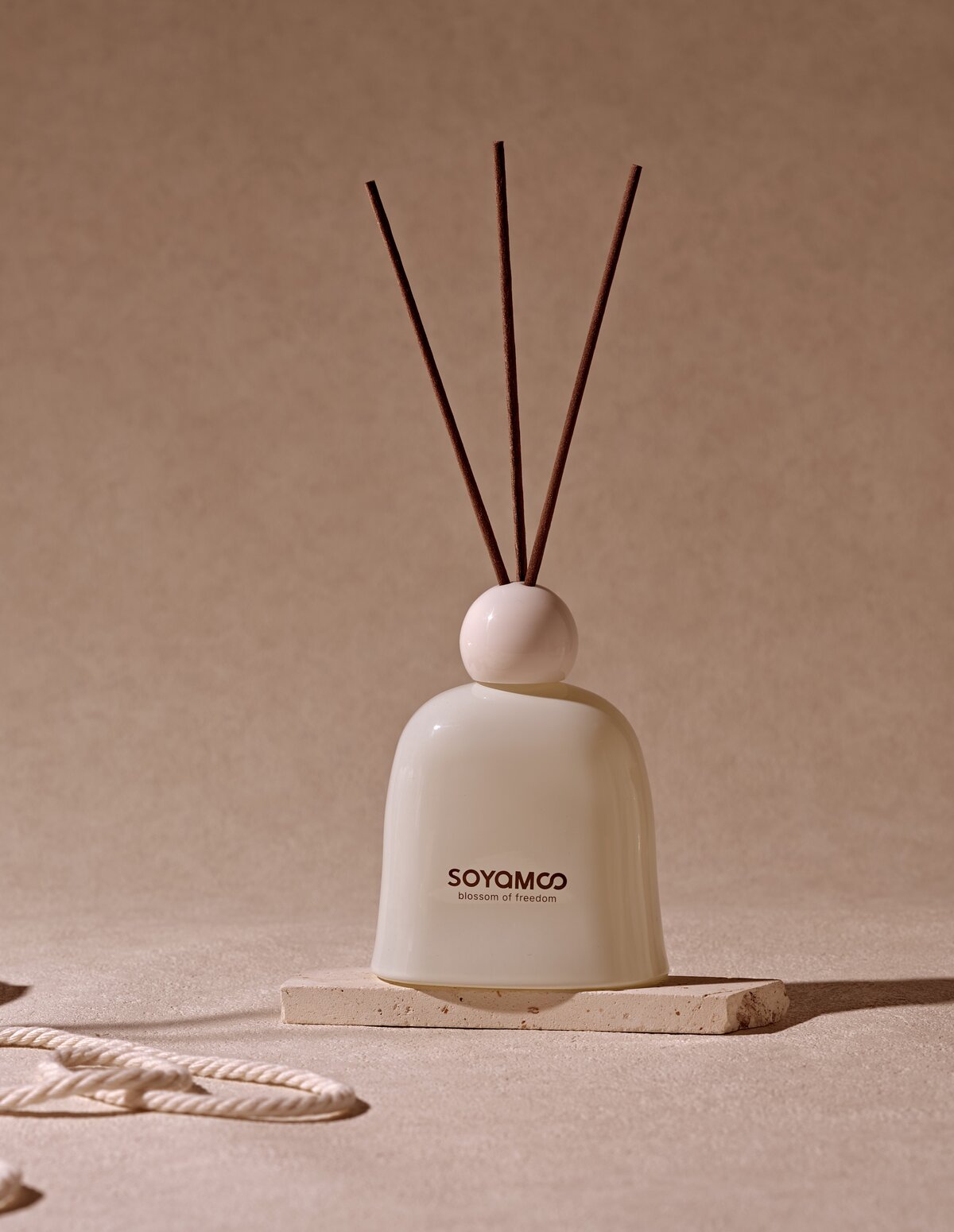 Moonlit Gardenia Wanderland Collection Reed Diffuser � 150ml