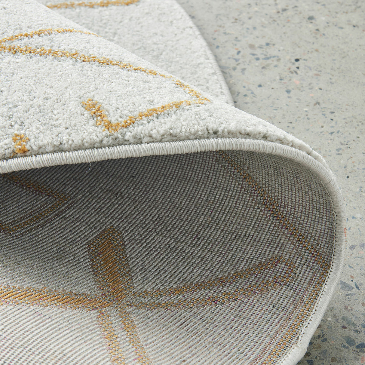 Paradise Cala Gold Round Rug