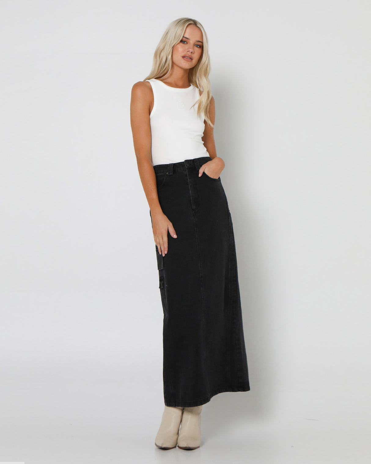 Lost In Lunar Women's Oslo Maxi Skirt - Black Denim