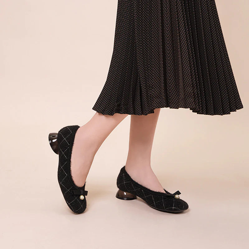 Classic Bow Tweed Quilted Pumps - Black