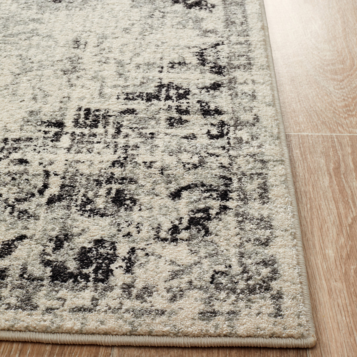Museum 860 Charcoal Rug