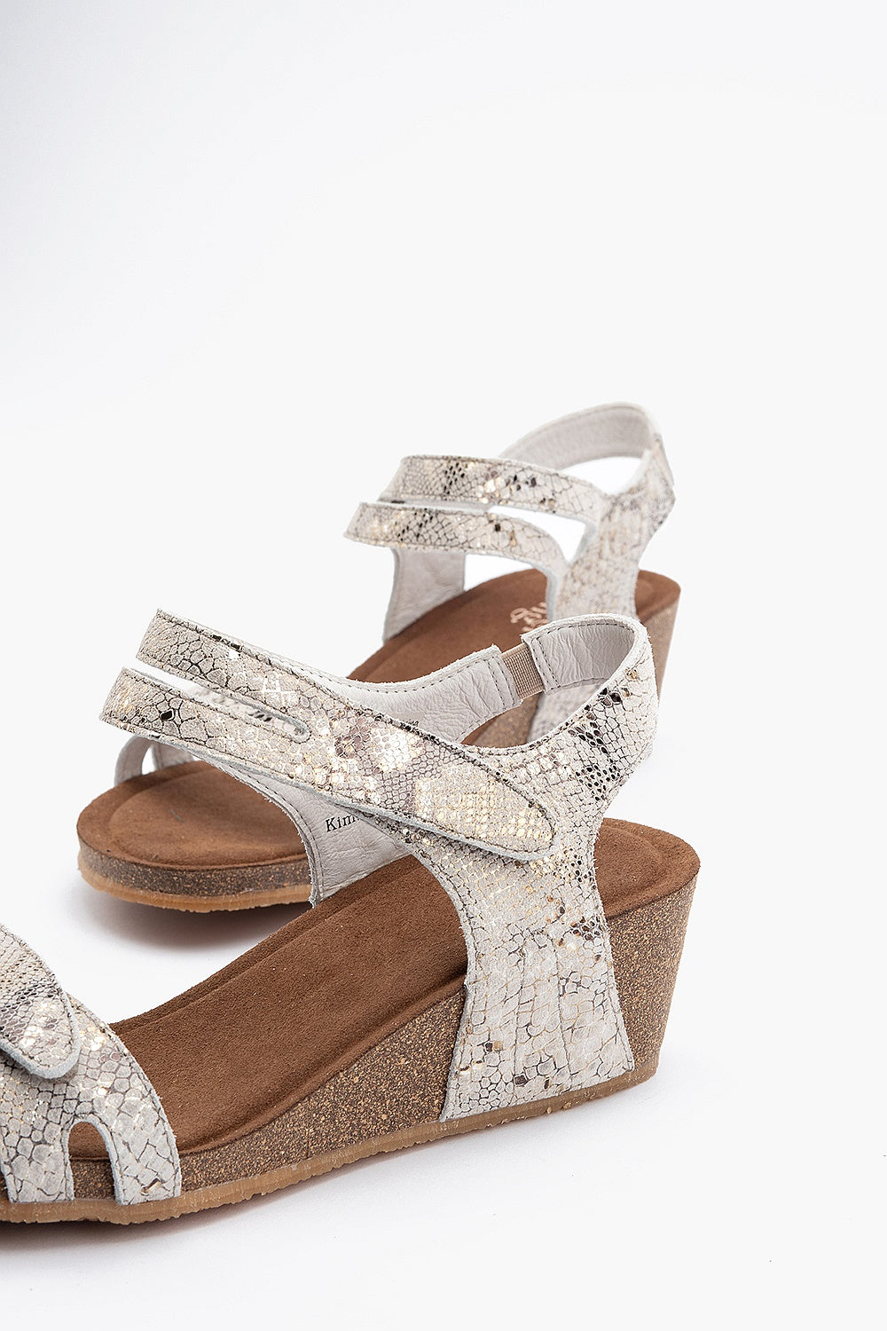 Silver Lining Kimberley Print Taupe Snake