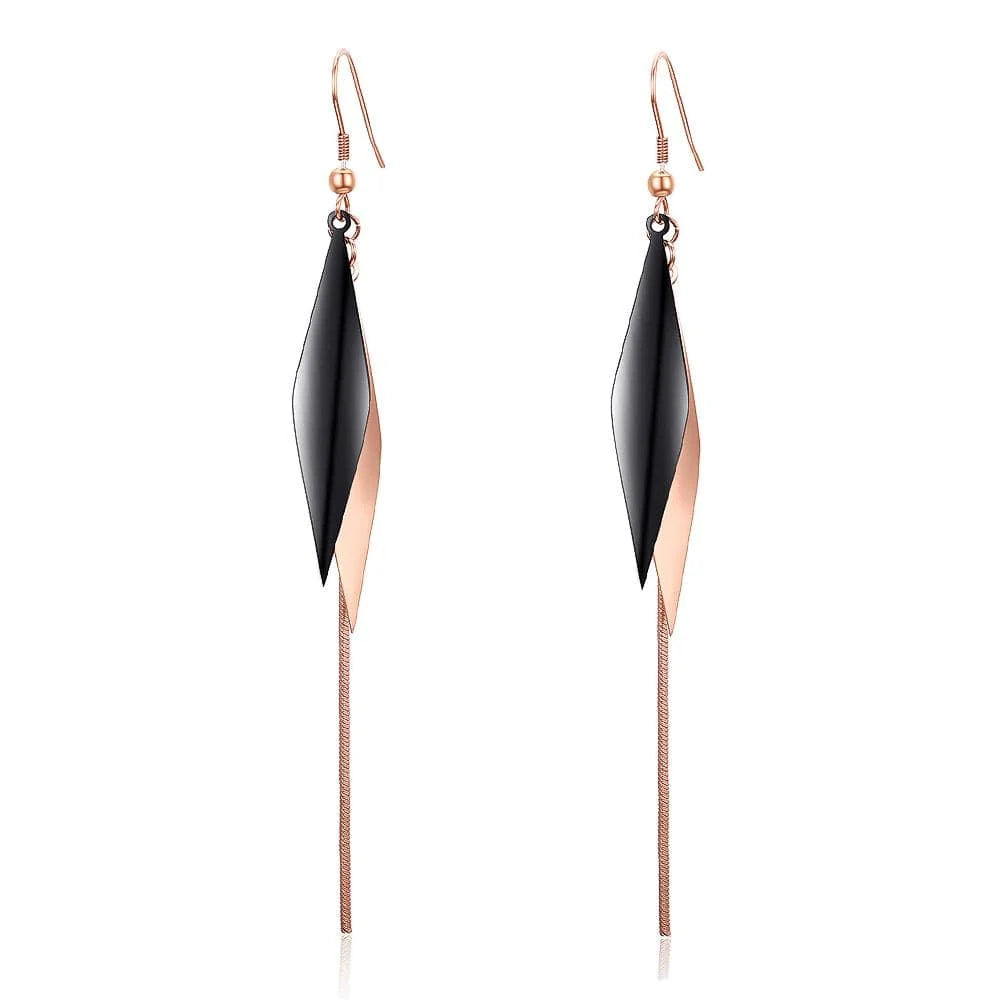 Bullion Gold Meeka Hook Earrings