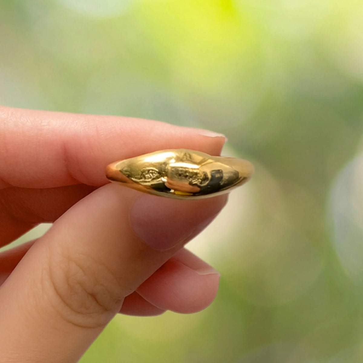 Bullion Gold Pinard Oval Ring in Gold