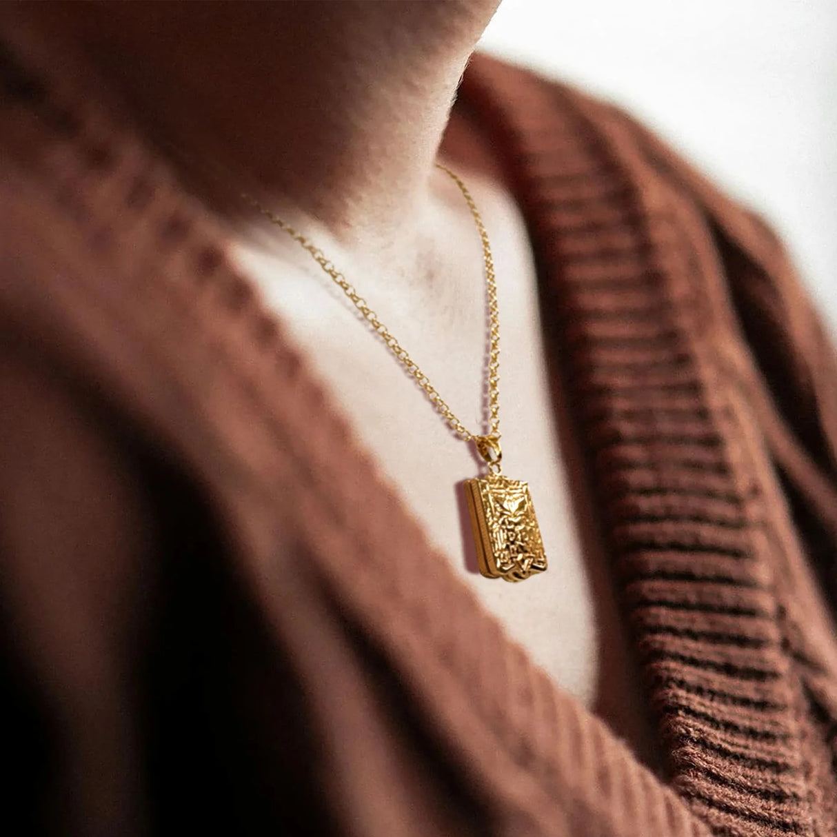 Bullion Gold Engraved Shield Photo Locket Necklace