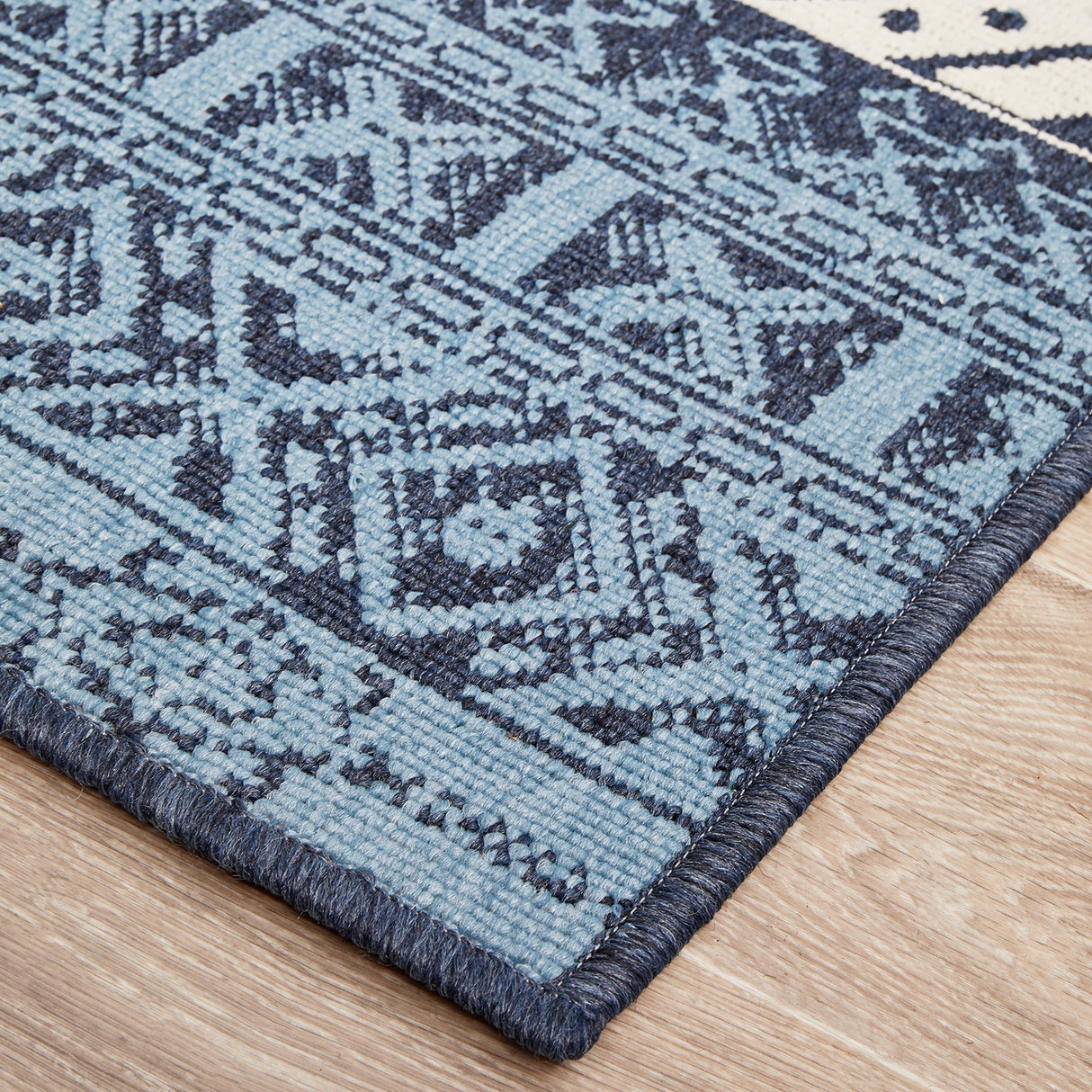 Seaside 3333 White Blue Rug