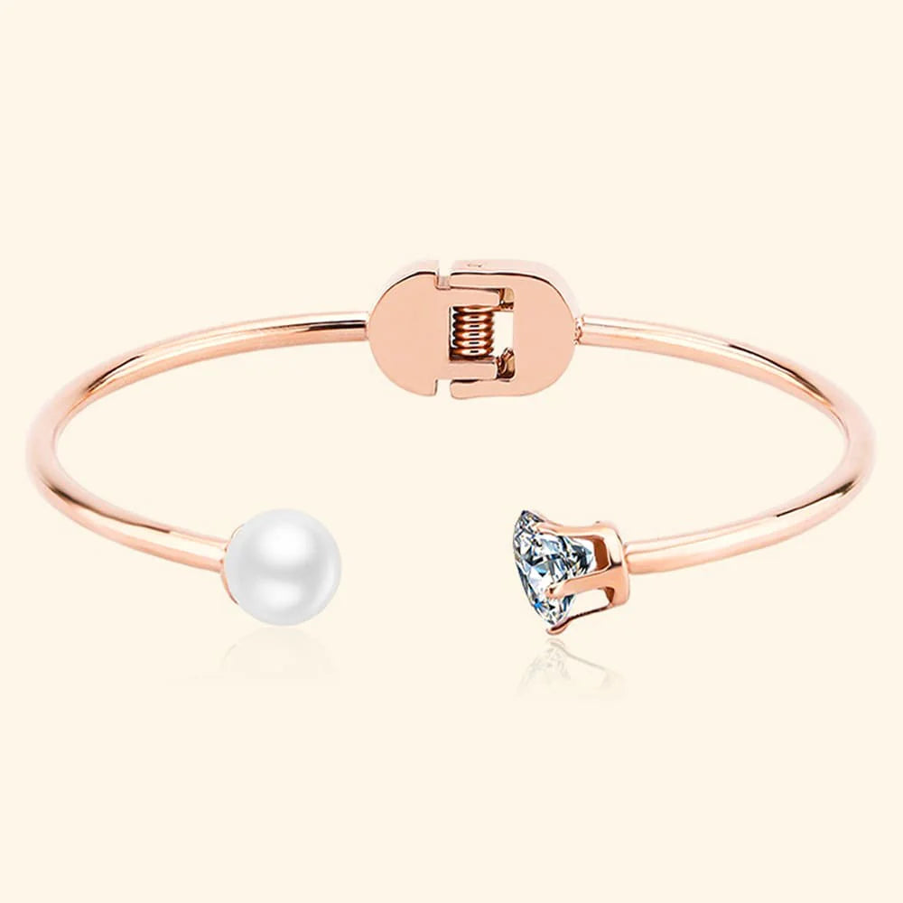 Bullion Gold Pearl And Sparks Bangle