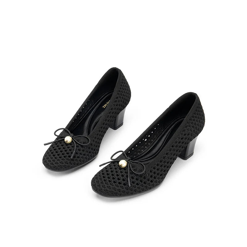 Pearl Bow Mesh Knit Round Toe Pumps - Black