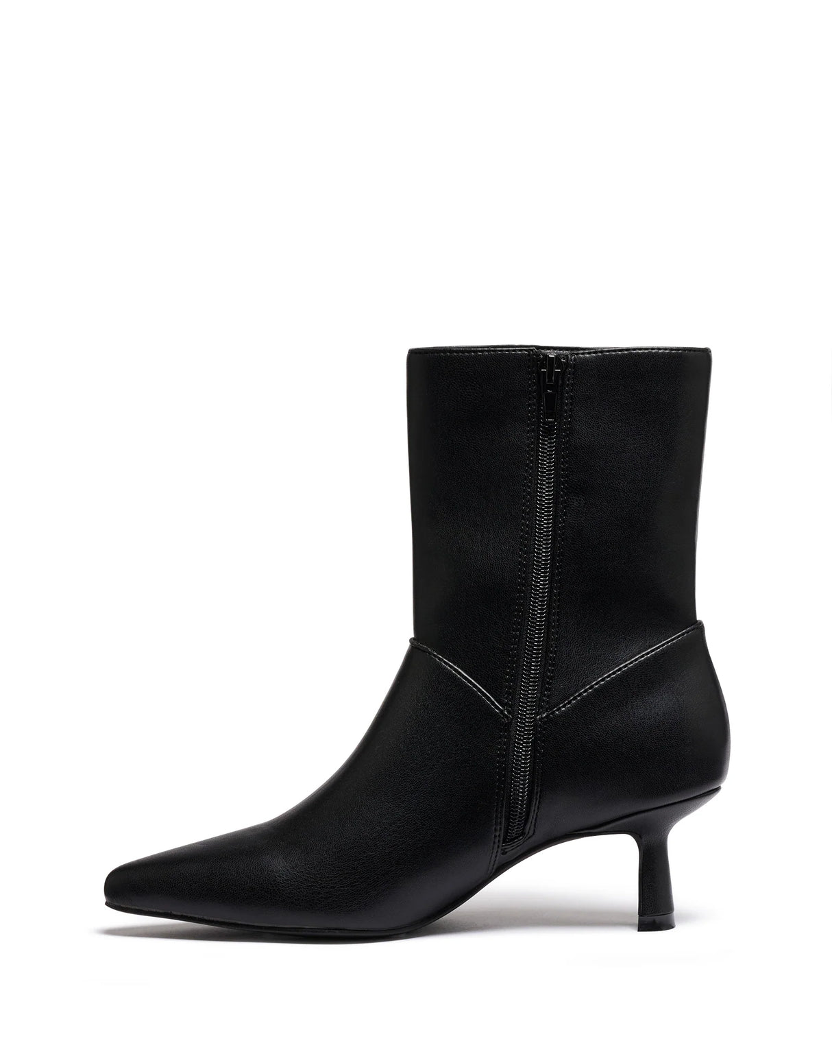 Therapy Kacee Black Smooth