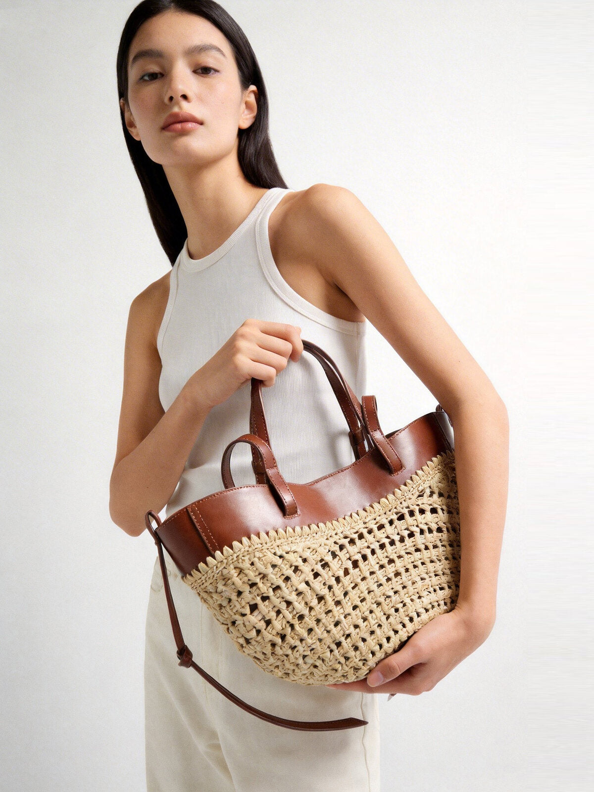 Handwoven Straw Leather Tote Bag - Brown