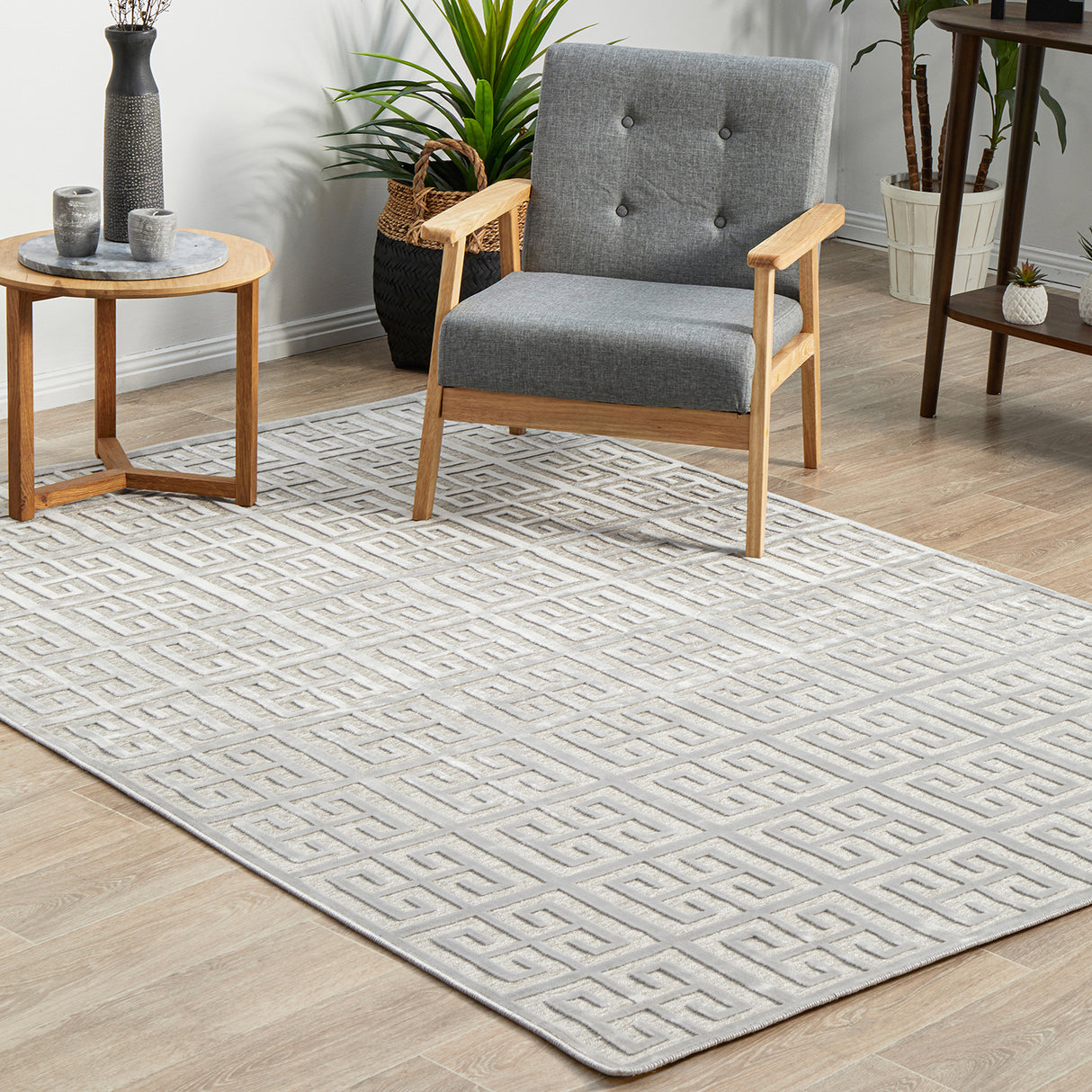 York Brenda Silver Rug