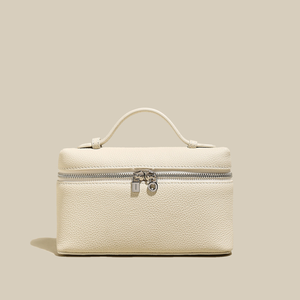 Traveler�s Pebbled Leather Box Vanity Bag - Ivory