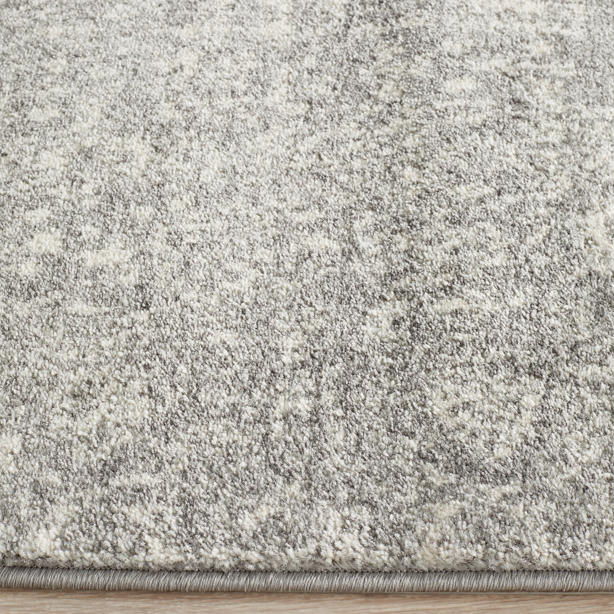Evoke 256 Grey Runner Rug