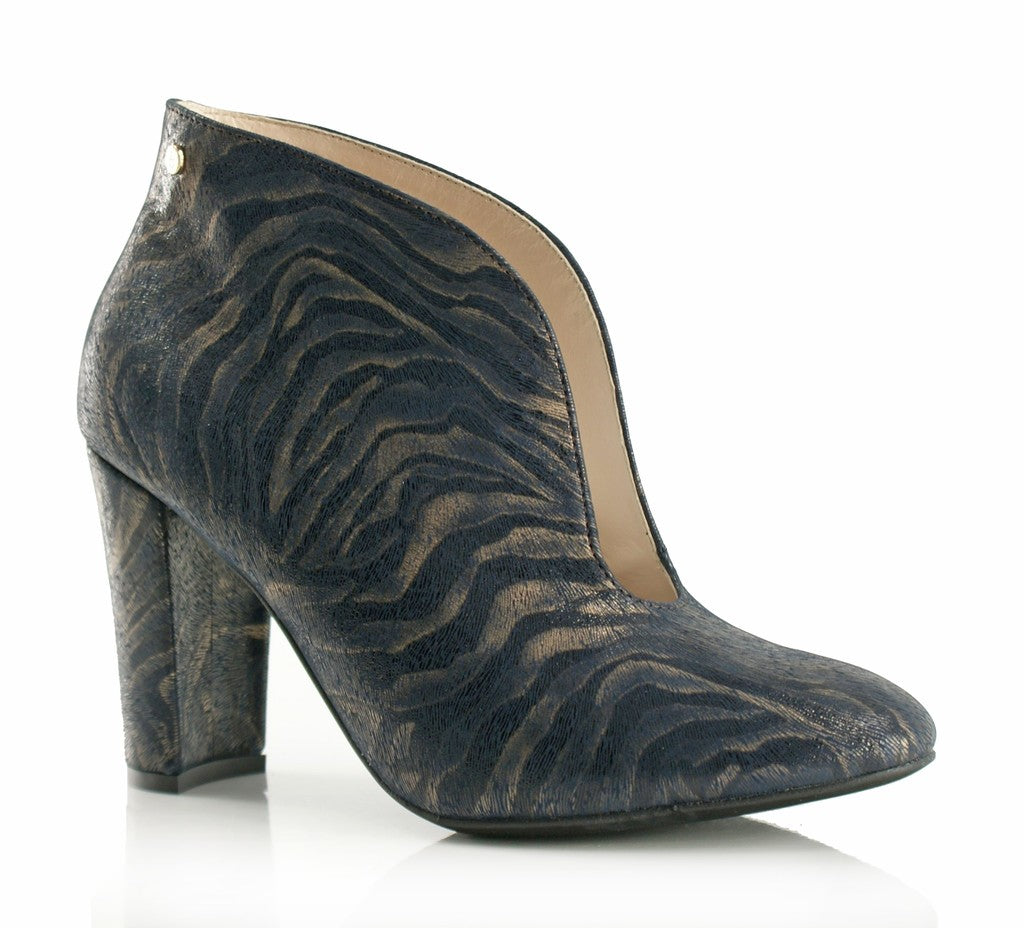 Bosccolo Womens Heel Boots Zebra - Navy Blue