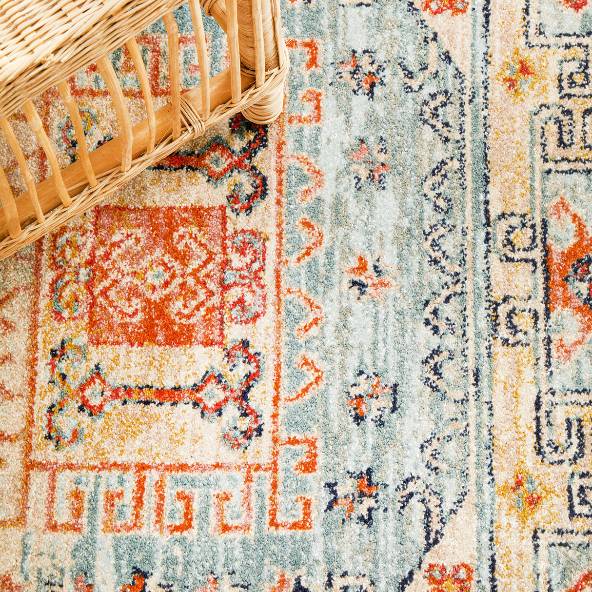 Legacy 859 Sky Blue Round Rug