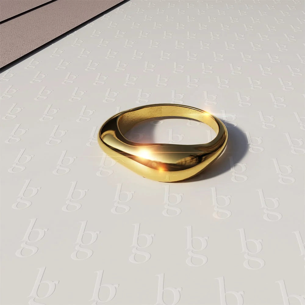 Bullion Gold Flat Face Ring in Gold