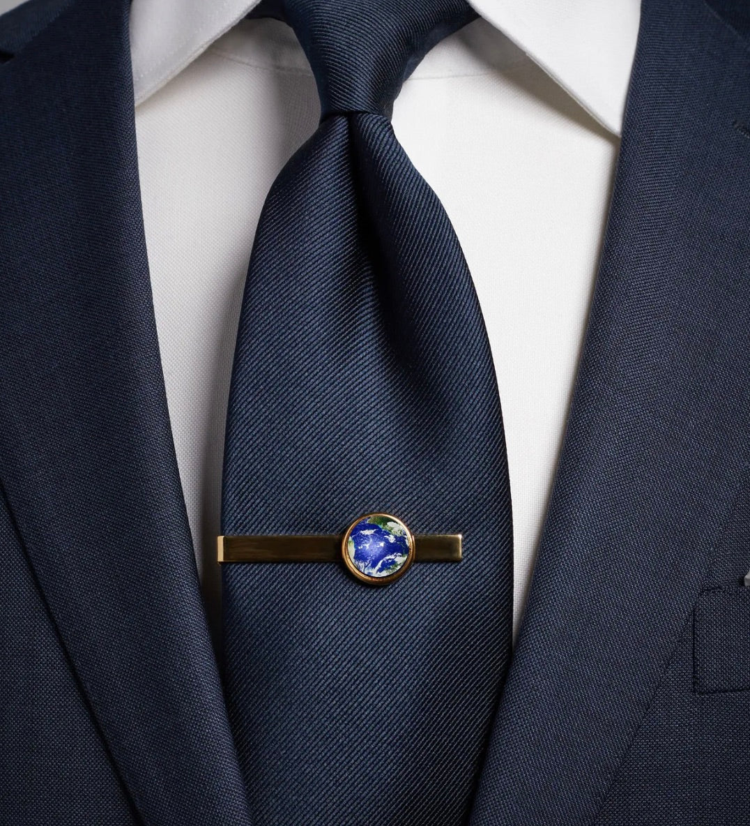 Stephen Oliver 18K Gold Blue Map Tie Bar