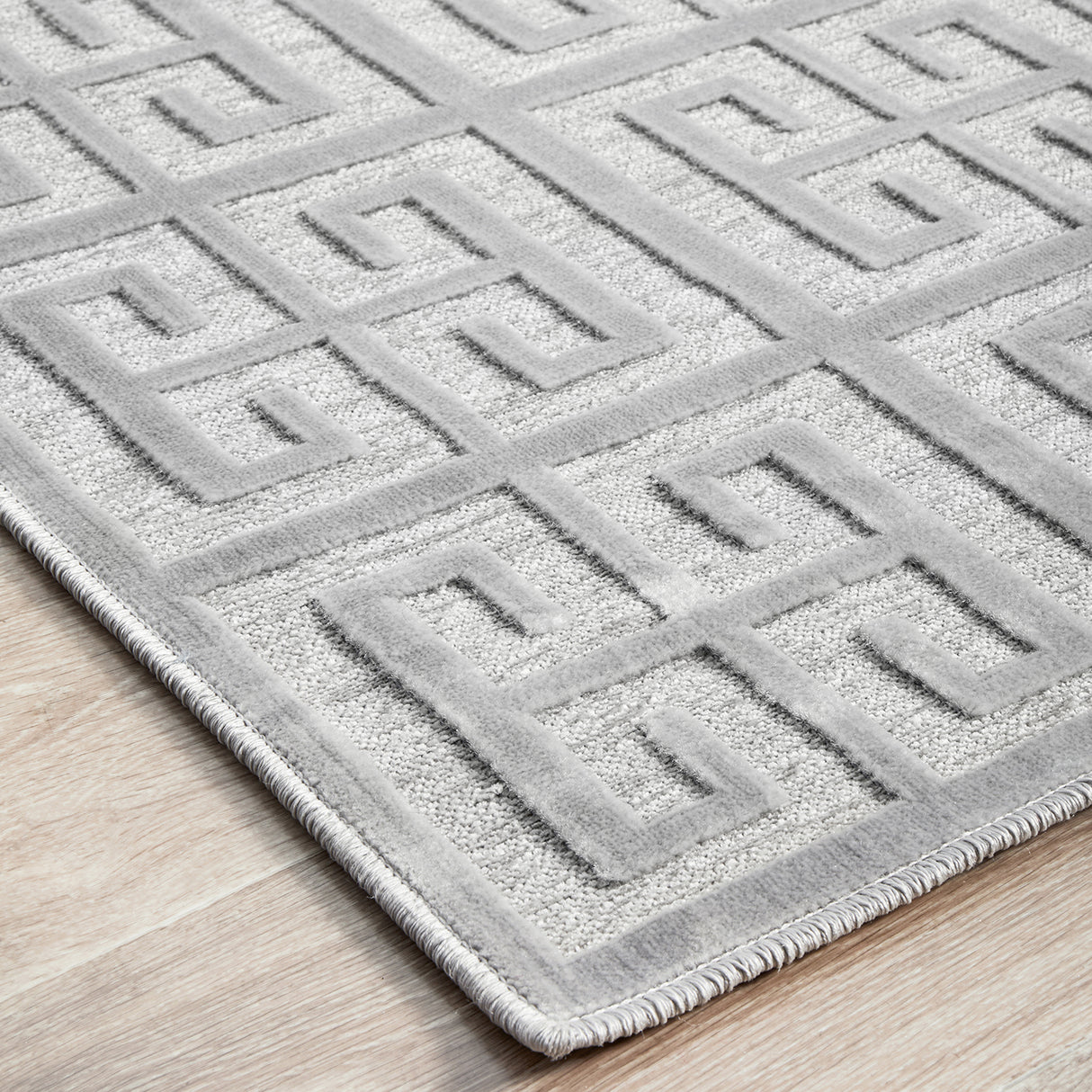 York Brenda Silver Rug