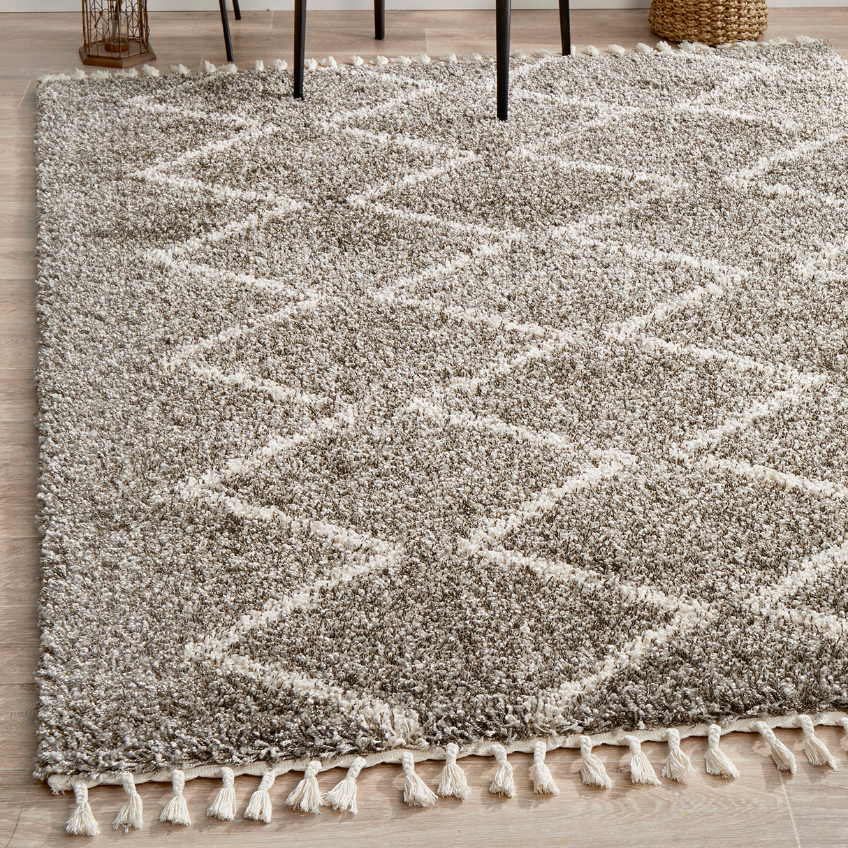 Saffron 11 Grey Rug
