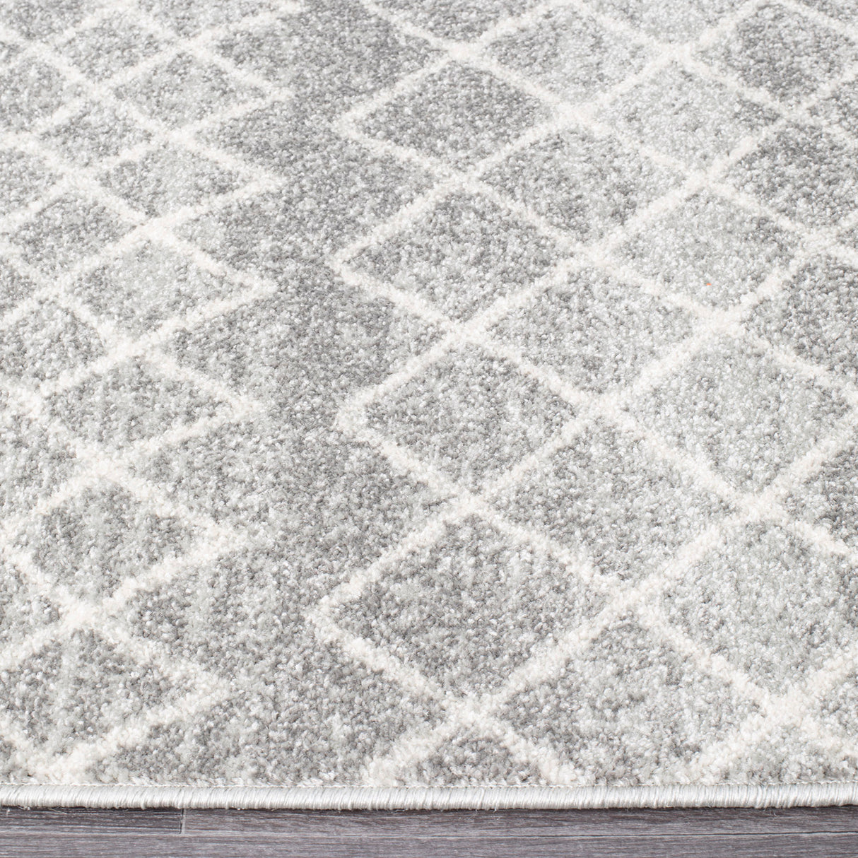 Oasis 454 Silver Runner Rug