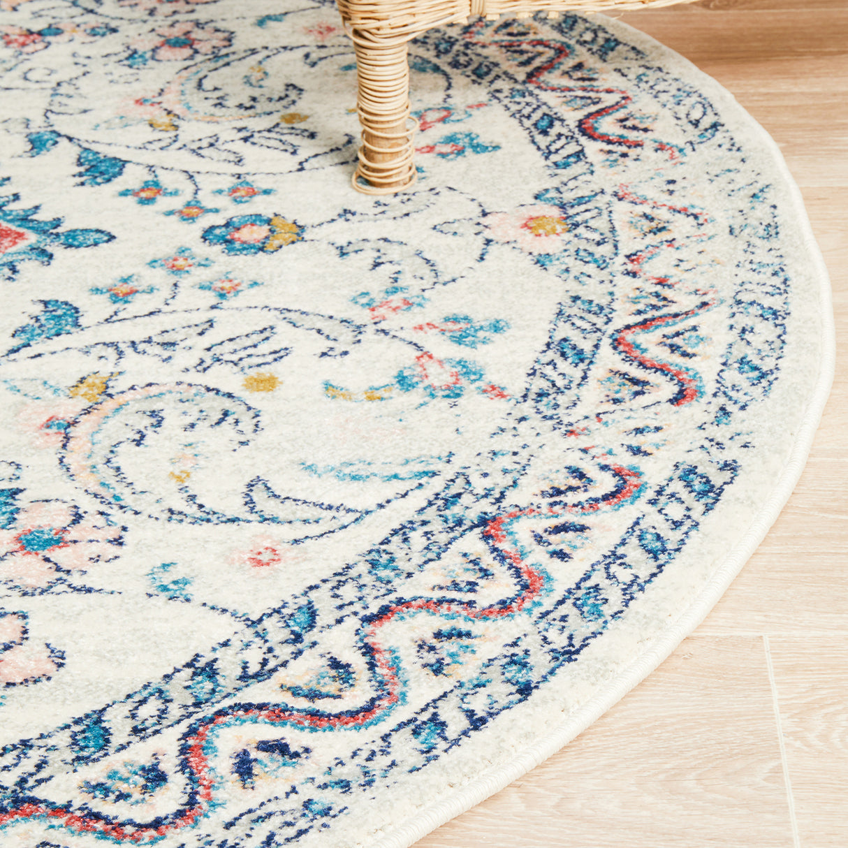 Avenue 705 Pastel Round Rug