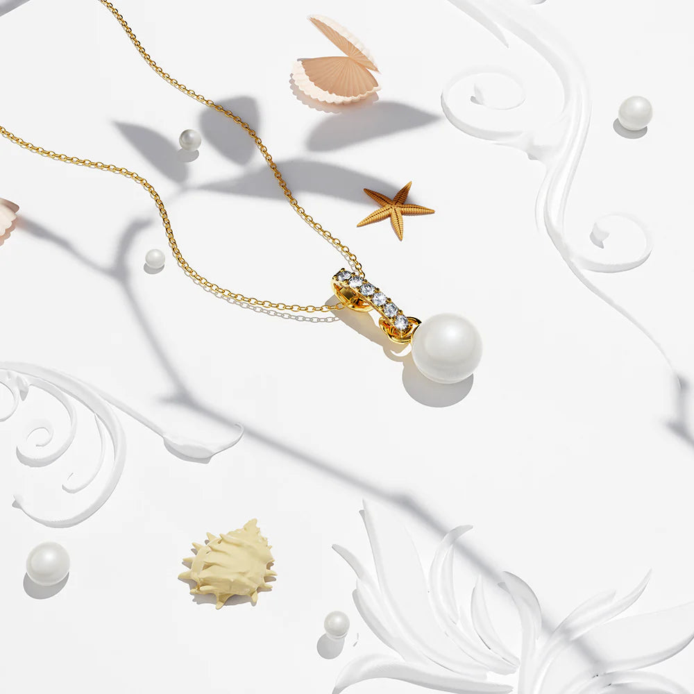 Krystal Couture Luminous Pearl Pendant Necklace in Gold Adorned with Crystals from Swarovski